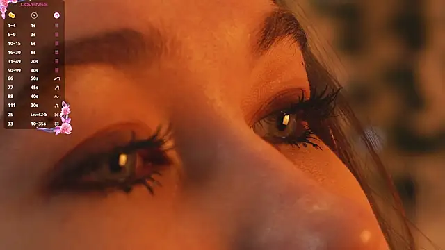 Snapshot of cheeky_cherry_ chatting on 11.21.25 cheeky cherry online show from 11.21.25