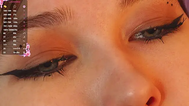 Snapshot of cheeky_cherry_ chatting on 11.22.25 cheeky cherry online show from 11.22.25