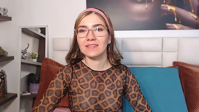 AriLumi online show from 01.11.26