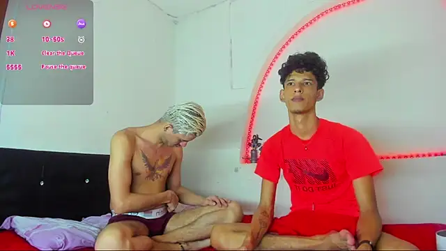 kaiborman00 online show from 03.08.26