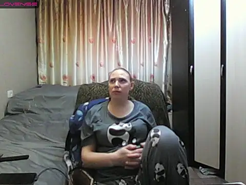 JenniDeep online show from 04.05.26