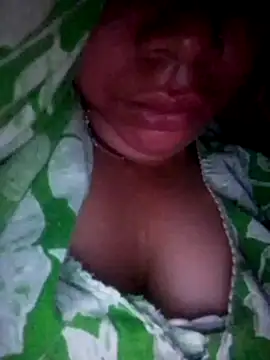 isha sharma2002 online show from 11.17.25