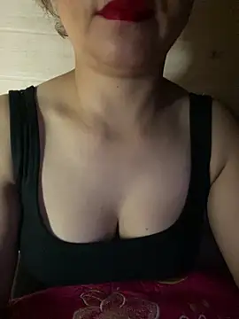 Snapshot of Diana-sexyy chatting on 06.26.26 Diana-sexyy online show from 06.26.26