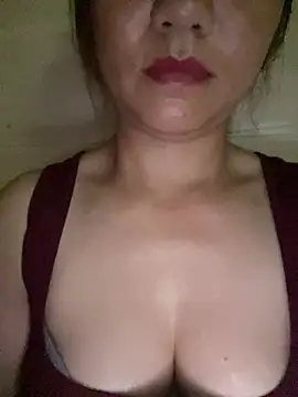 Snapshot of Diana-sexyy chatting on 07.05.26 Diana-sexyy online show from 07.05.26