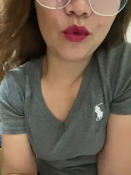 Snapshot of Diana-sexyy chatting on 08.01.26 Diana-sexyy online show from 08.01.26