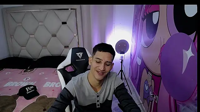 HARD GROUPP  online show from 11.13.25