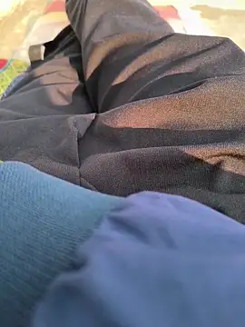 Ritik143jhil online show from 11.21.25