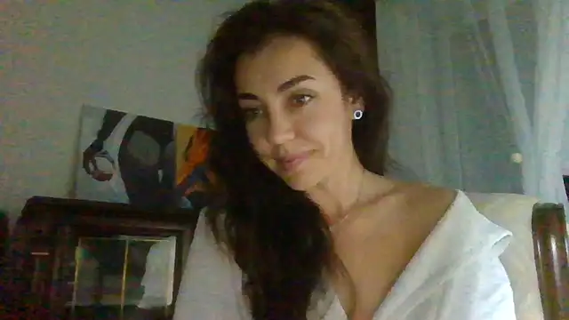 Snapshot of Fellaris chatting on 11.23.25 Fellaris online show from 11.23.25