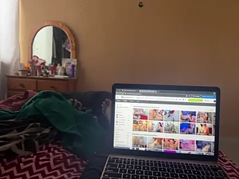 Snapshot of manrrique4567 chatting on 02.22.26 manrrique4567 online show from 02.22.26