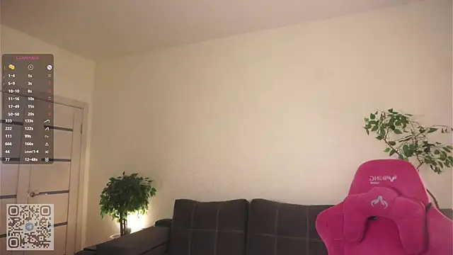 RoxannaCarver online show from 04.10.26