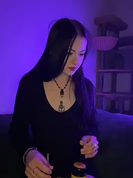 Snapshot of mysami420 chatting on 04.05.26 mysami420 online show from 04.05.26