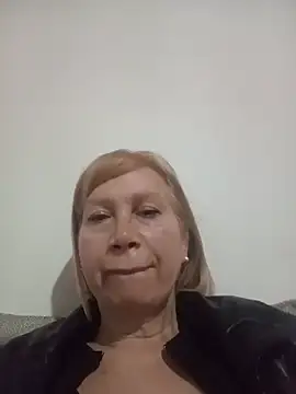 SexyMilf1211 online show from 05.19.26
