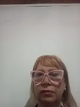SexyMilf1211 online show from 05.20.26