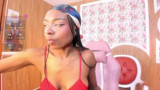 Snapshot of Midnight_Bluee chatting on 11.20.25 Midnight Bluee online show from 11.20.25