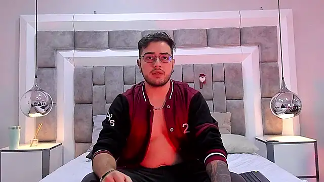 Ethan Greys online show from 11.19.25