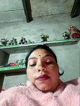 Snapshot of Jankisinghji chatting on 11.14.25 Jankisinghji online show from 11.14.25