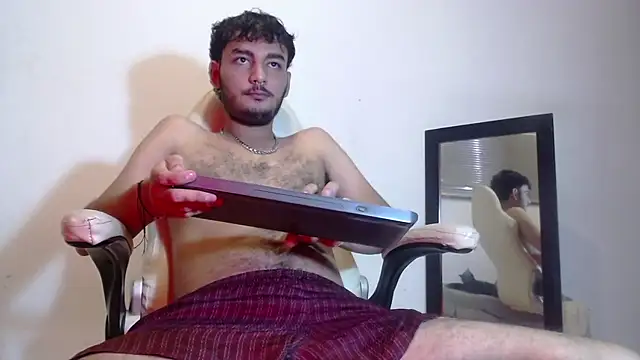 Brunicci online show from 12.01.25