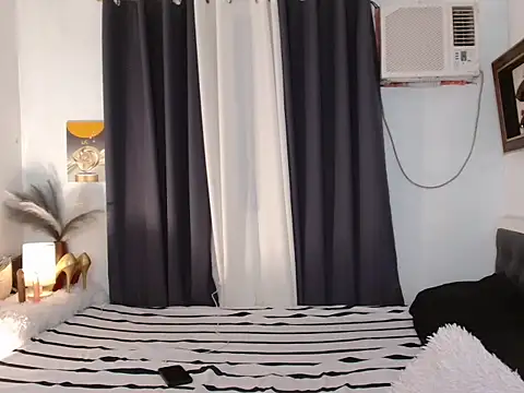 Casandrawang online show from 11.27.25