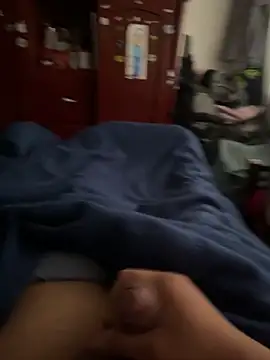 Snapshot of cris1122 chatting on 02.27.26 cris1122 online show from 02.27.26