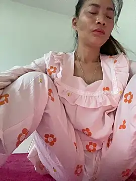 pitty mymi online show from 04.04.26