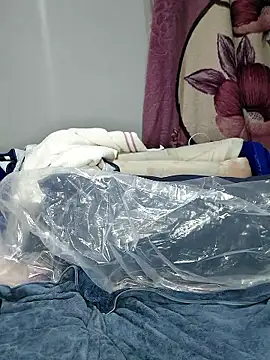 Naive618 online show from 01.08.26