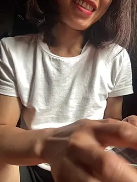 Snapshot of Trangbabylove chatting on 06.28.26 Trangbabylove online show from 06.28.26