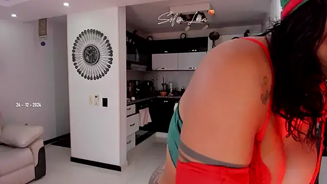 sofiasexhot online show from 12.24.24