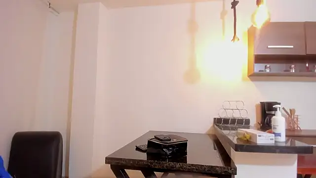 Emily Frostt online show from 12.02.25