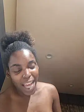 Luvbug90 online show from 01.16.26