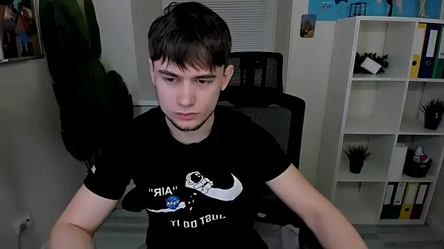 AlejandroEllias online show from 04.02.26