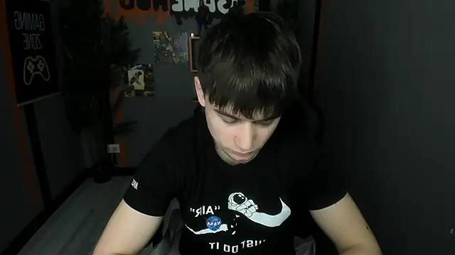 AlejandroEllias online show from 04.09.26