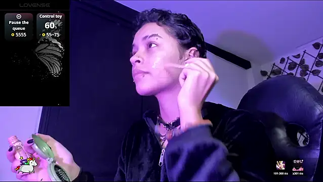 Anny Kiitty online show from 04.19.26