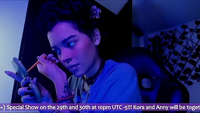 Snapshot of Anny_Kiitty chatting on 04.29.26 Anny Kiitty online show from 04.29.26