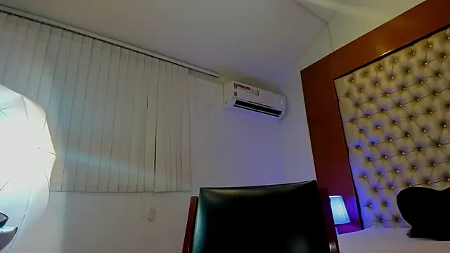 AlinaMilf online show from 01.14.26