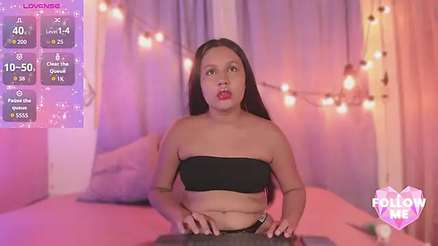 paula desire online show from 11.28.25