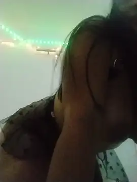 Snapshot of Mia-kort-colombia chatting on 11.21.25 Mia-kort-colombia online show from 11.21.25