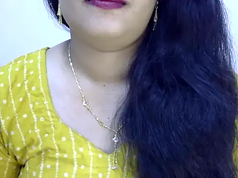 Snapshot of Muskan_Jha chatting on 05.24.26 Muskan Jha online show from 05.24.26