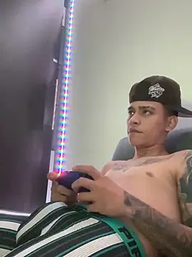 Scott hots69 online show from 11.29.25