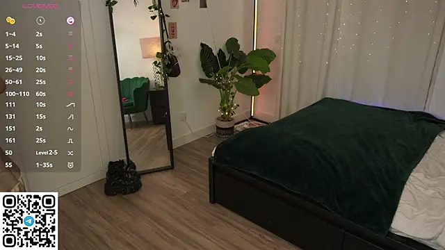 SoftSunday online show from 11.26.25