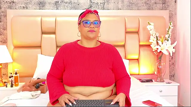 SelennaCooper online show from 01.12.26