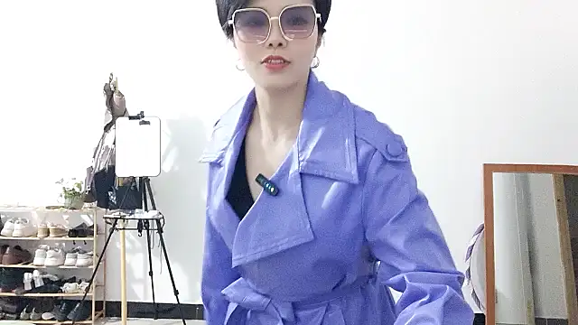 Snapshot of adele8731 chatting on 01.08.26 adele8731 online show from 01.08.26