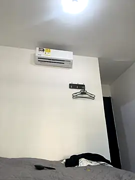 Boyfriend-Hot online show from 12.05.25