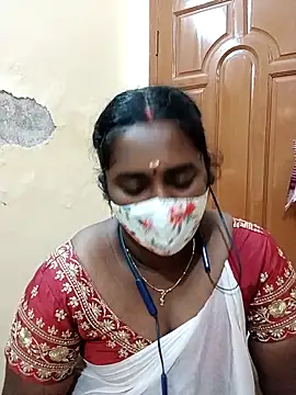 Snapshot of Tamil_Ranjini chatting on 05.15.26 Tamil Ranjini online show from 05.15.26