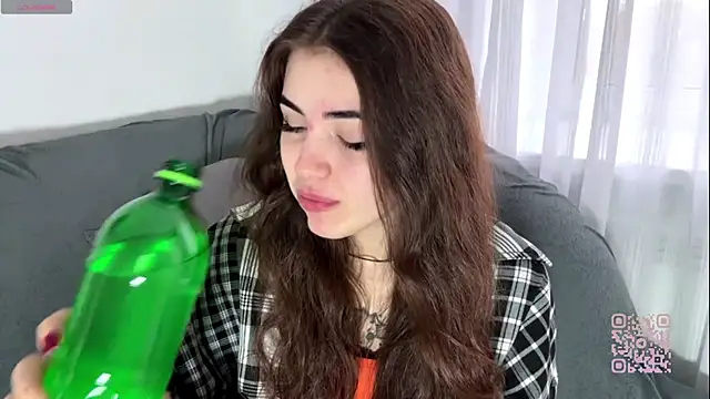 ScaNovaXen  online show from 04.17.26