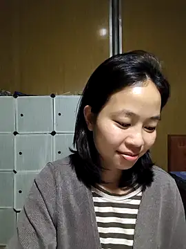 Snapshot of Cat-meow chatting on 02.14.26 Cat-meow online show from 02.14.26