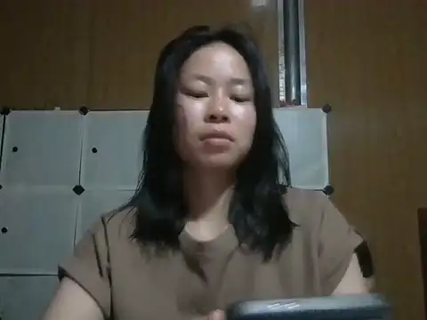 Snapshot of Cat-meow chatting on 04.27.26 Cat-meow online show from 04.27.26