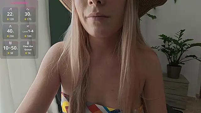 Snapshot of Emily_jayreal chatting on 04.21.26 Emily jayreal online show from 04.21.26