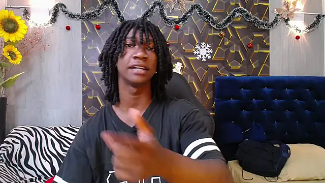 Snapshot of negga_cum chatting on 11.29.25 negga cum online show from 11.29.25