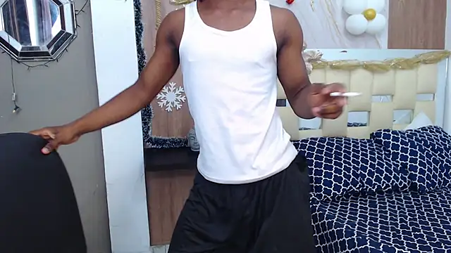 Snapshot of negga_cum chatting on 11.30.25 negga cum online show from 11.30.25