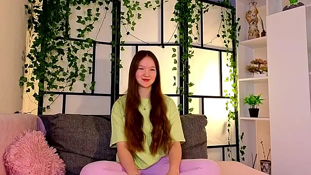 Snapshot of MelvinaEbner chatting on 02.15.26 MelvinaEbner online show from 02.15.26